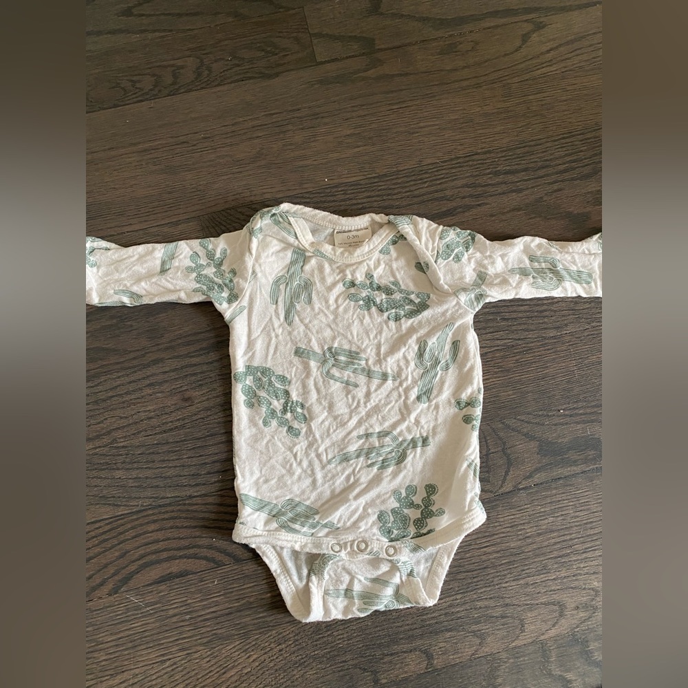 Spearmint Love Cactus Onesie 0-3mos